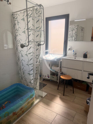  Maison à louer 4 pièces 106 m²