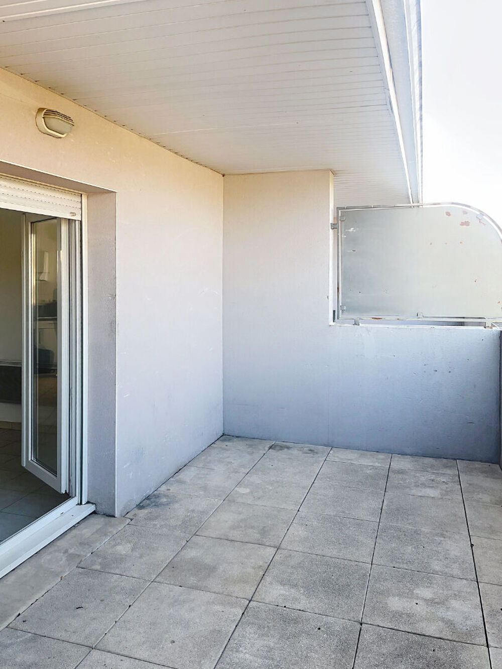 Appartement DUPLEX Avignon 3 pièce(s) 64 m2 + TERRASSE +cellier+ 2 PLACES DE PARKING