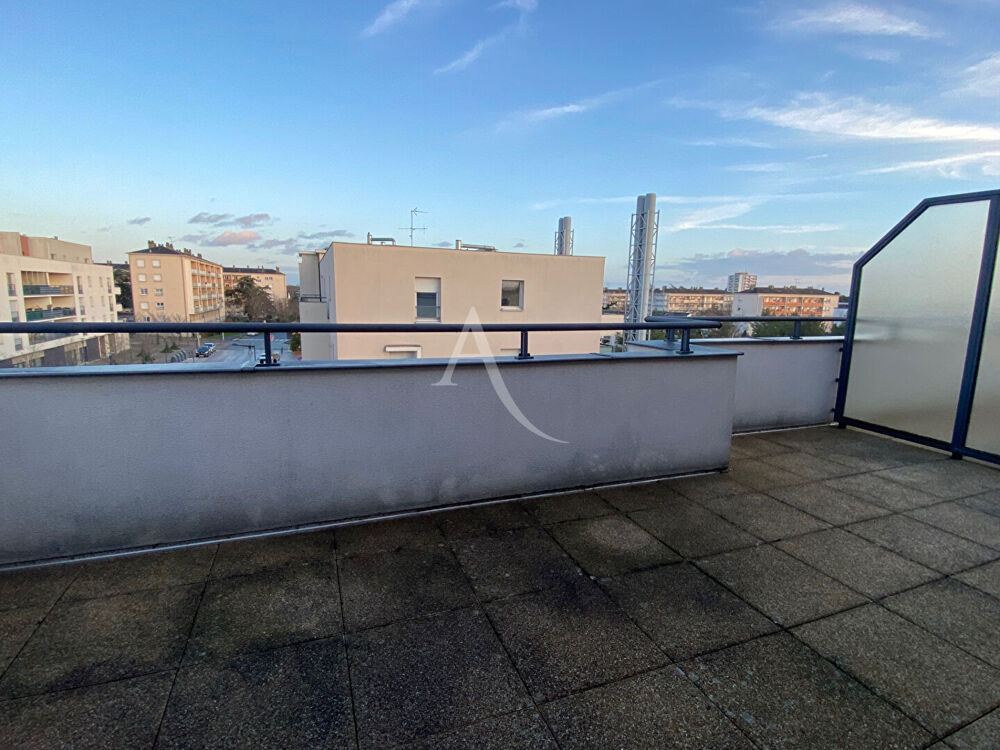 Location Appartement Appartement TRELAZE   2 pièce(s)   42m2 Trelaze