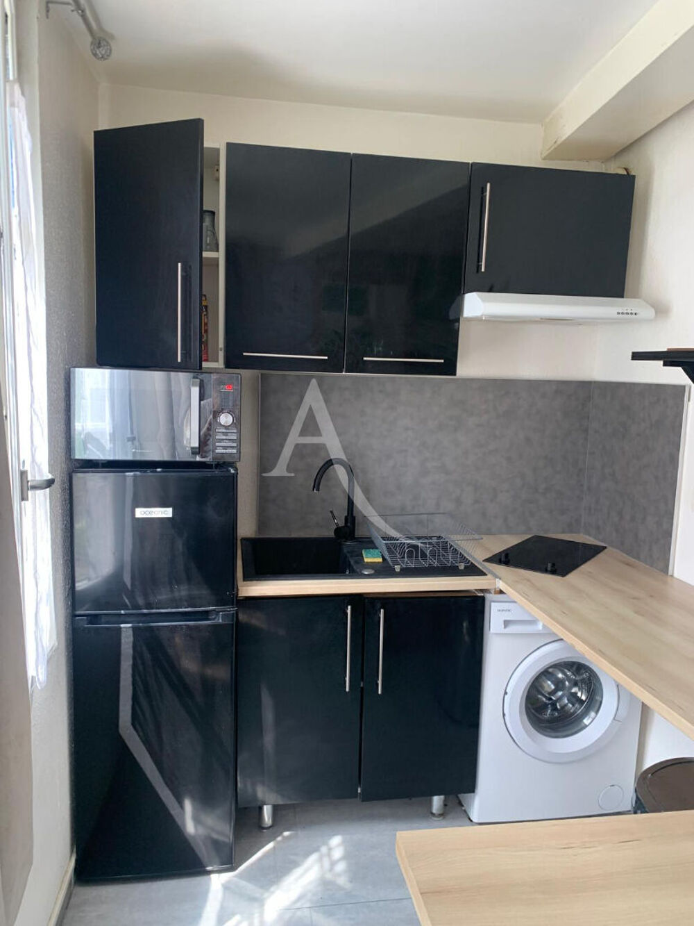 A LOUER STUDIO MEUBLE A CHARTRES
