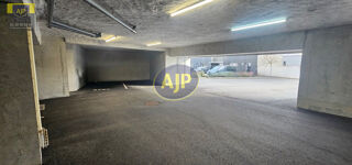 Parking / Garage à vendre 