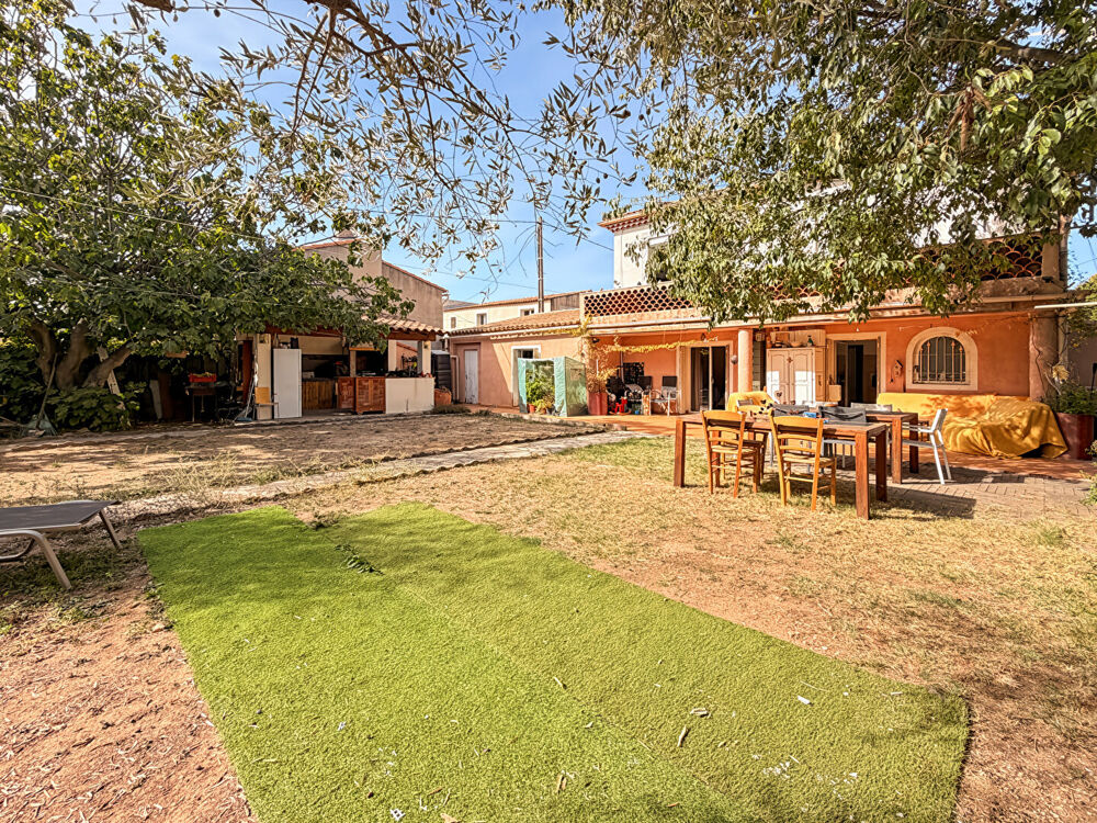 Vente Appartement A VENDRE en exclusivité - Bas de villa T4 de 109 m² avec terrain d'environ 630 m² 13190  Allauch Allauch