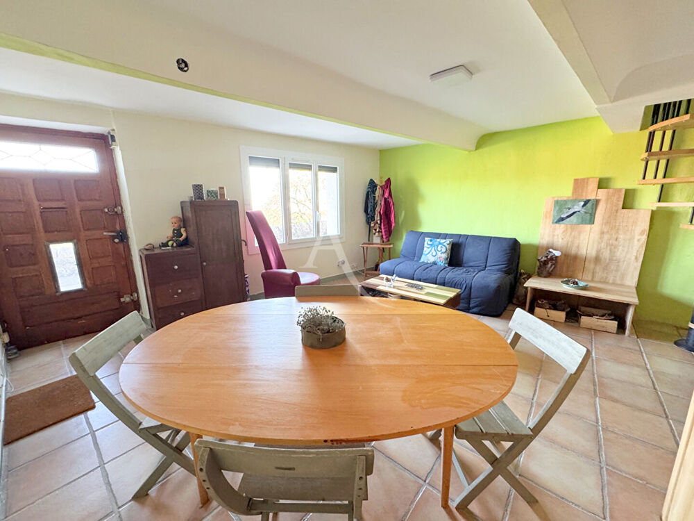 Vente Maison LLAURO : Maison 3 pièces 86.35 m² avec une cour chaleureuse ! Llauro