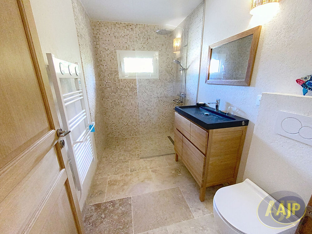 � vendre  Maison Ar�s (33740)