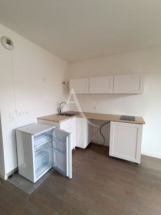  Appartement à louer 1 pièce 29 m²