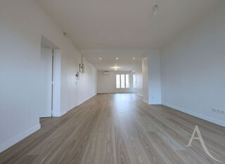  Appartement � vendre 3 pi�ces 81 m�