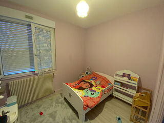  Immeuble à vendre 9 pièces 146 m²