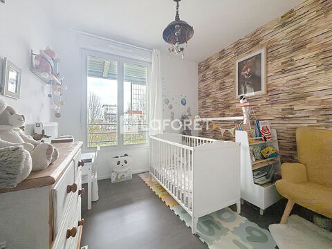  Appartement � louer 4 pi�ces 95 m�