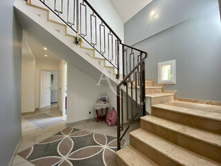  Maison � vendre 6 pi�ces 167 m�