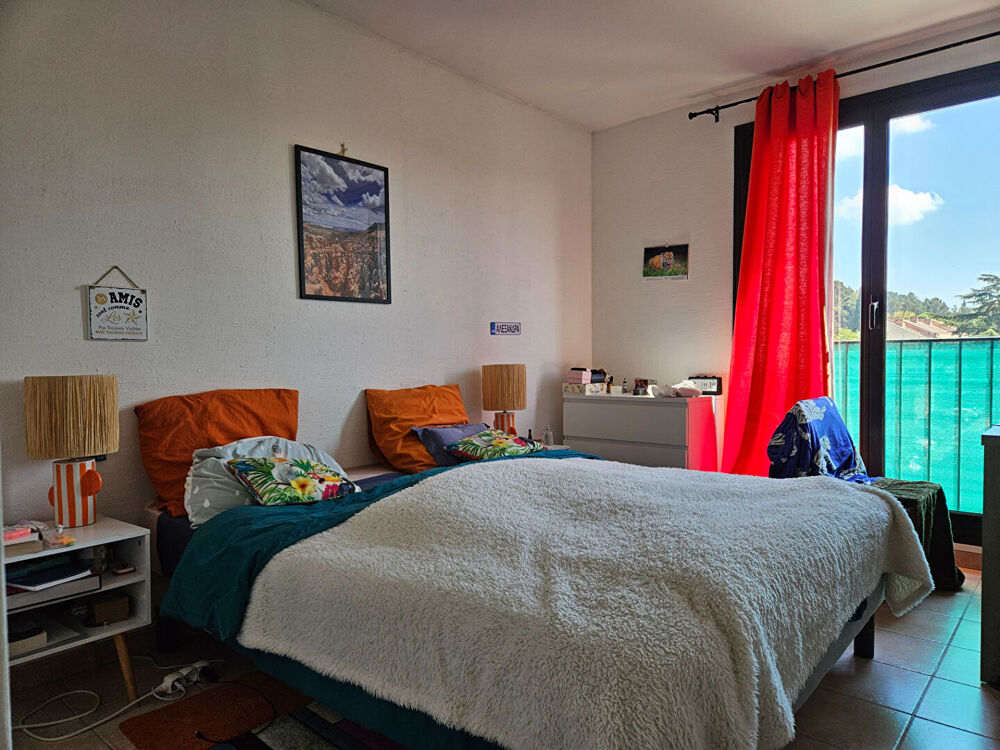 Location Appartement Les  Milles T2 dernier etage Aix en provence
