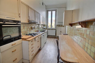  Appartement � vendre 7 pi�ces 185 m�