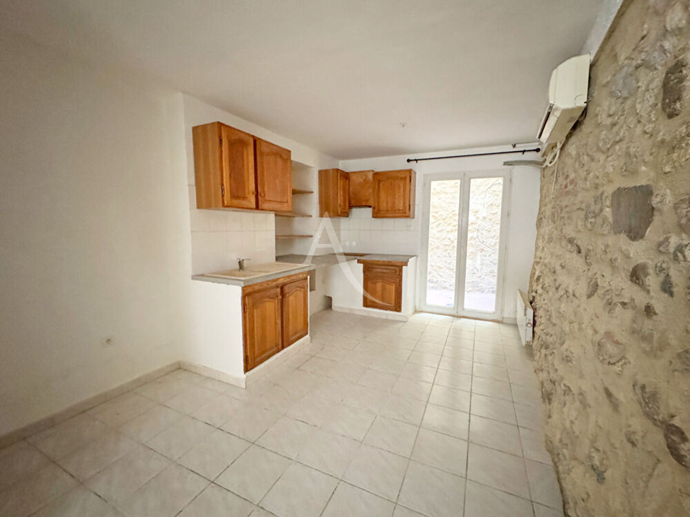 TERRATS : Charmante maison de village 4 pièces - 70 m² rénovée .