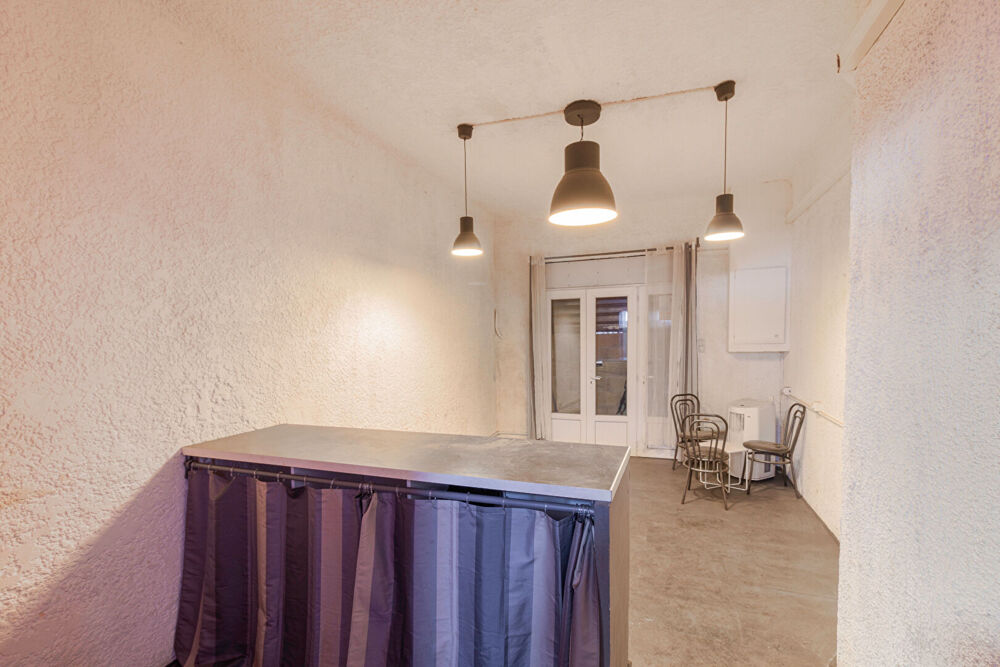   Murs Marseille 25 m2 