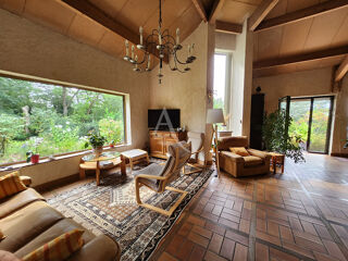  Maison � vendre 9 pi�ces 295 m�