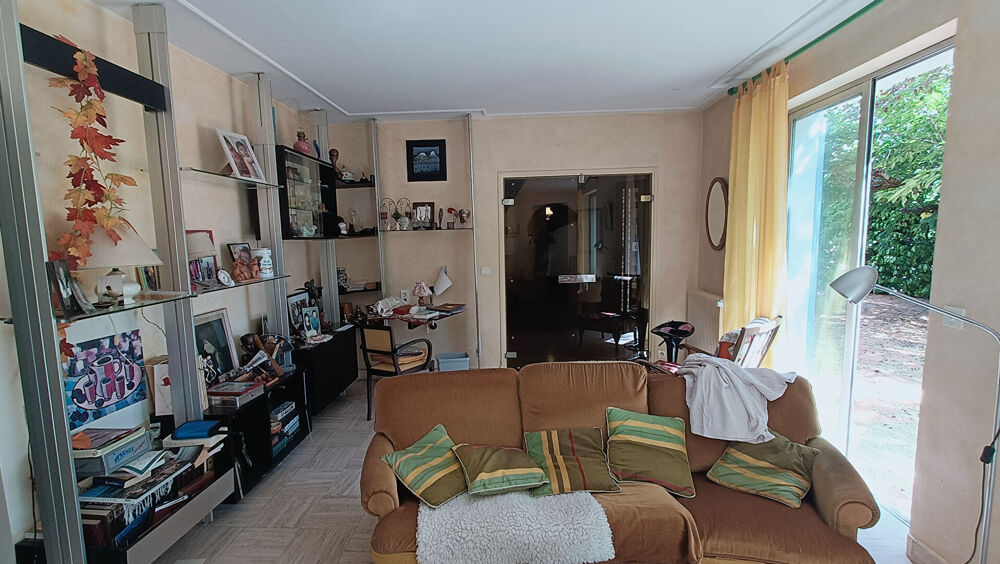 Maison provençale Millau 7 pièces avec terrain proche centre ville 192m2