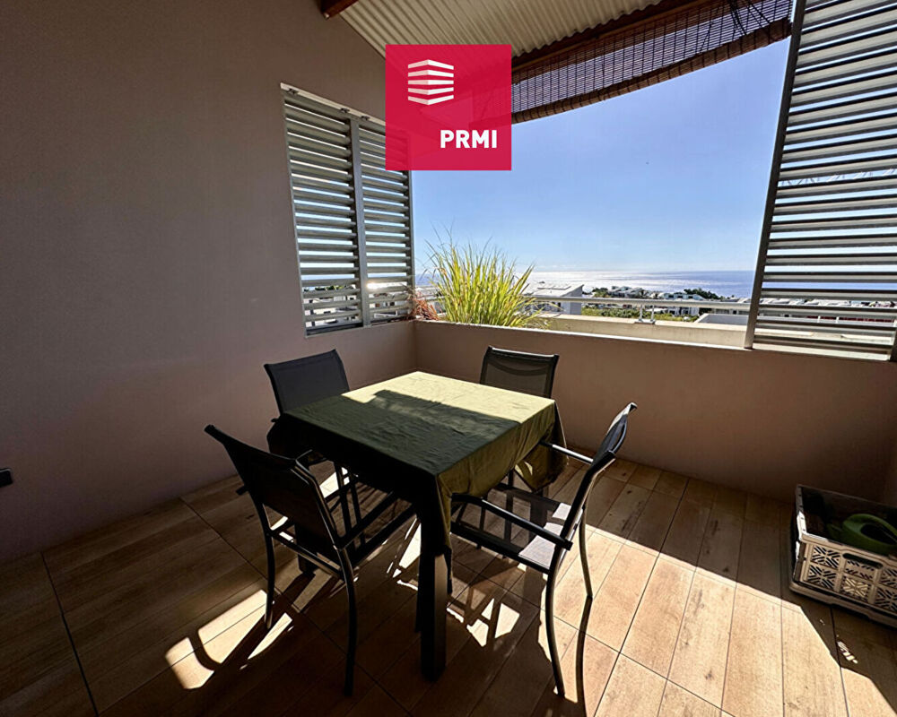 Vente Appartement T2 Dernier étage, Vue mer + 2 Parkings sous-sol Saint paul