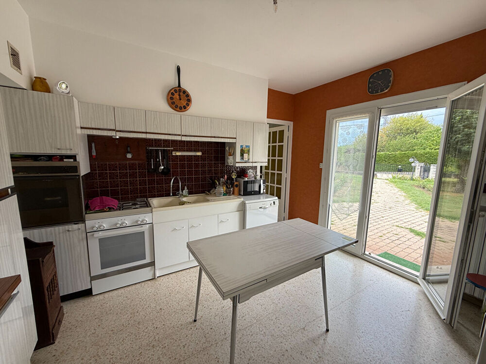 Vente Maison Maison 8 pièces 238 m² Chonas l amballan