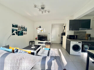  Appartement à louer 2 pièces 45 m²