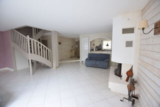  Maison � vendre 6 pi�ces 140 m�