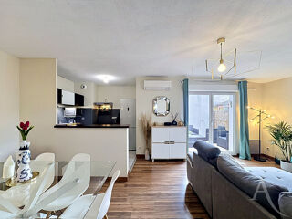  Appartement à louer 2 pièces 50 m²