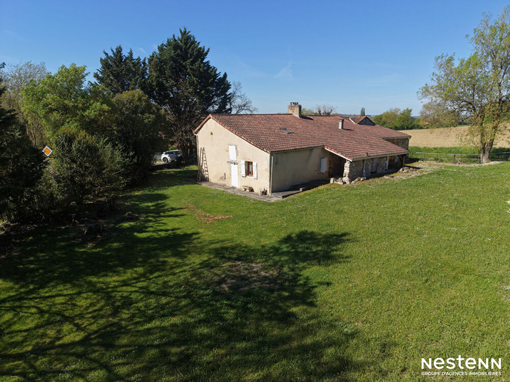 Vente Maison A Vendre Maison en pierre rénovée de 107 m² avec dépendances et 2 400 m² de terrain à Ligardes Ligardes