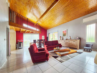  Maison  vendre 4 pices 140 m