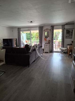  Appartement à vendre 4 pièces 129 m²