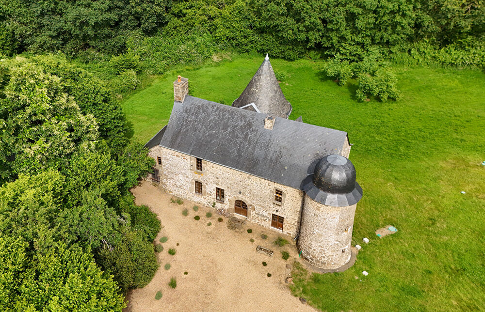 Maison 8 pièces 170 m² · à Gorron · 170 m² · 455 000 €