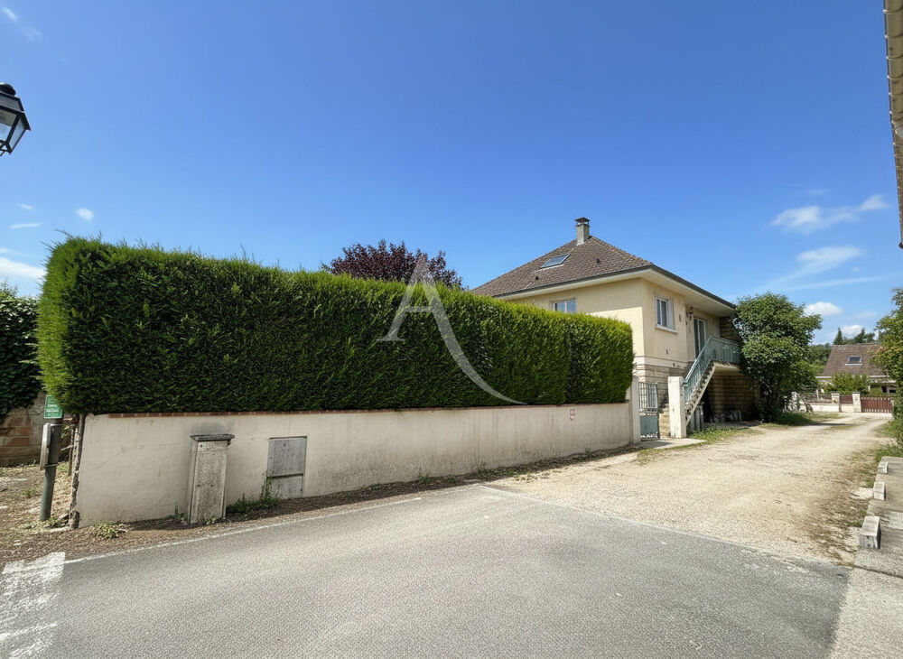 Serris - Le charme d'une maison familiale au coeur du vieux bourg