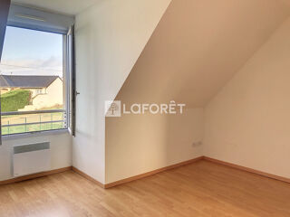 Maison  louer 2 pices 56 m