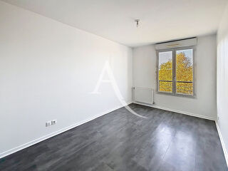  Appartement à vendre 4 pièces 80 m²