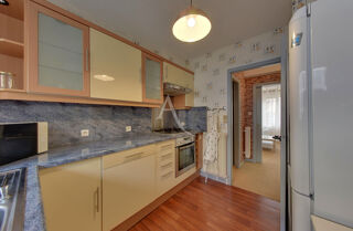 Appartement à louer 4 pièces 67 m²