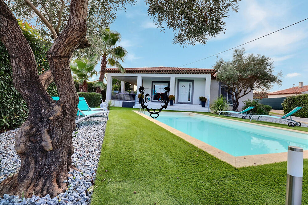 SUPERBE VILLA MODERNE - LE MUY