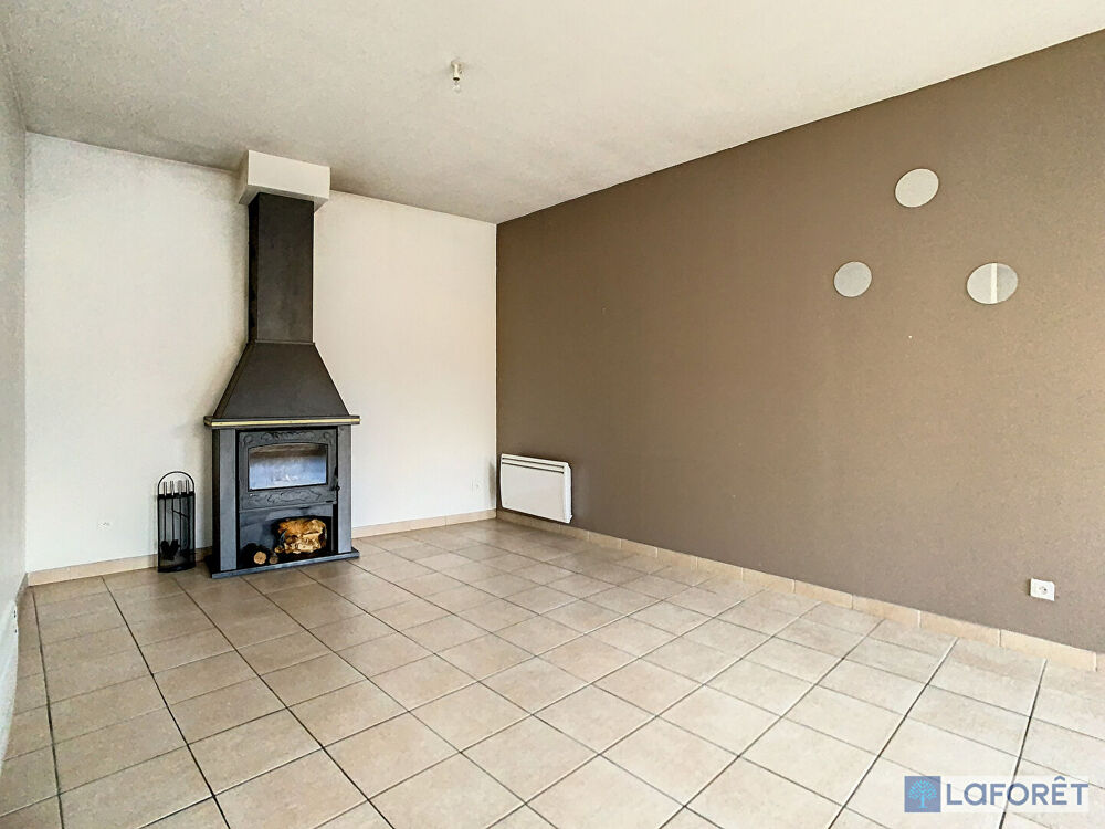 Location Maison Maison Bricon 3 pièce(s) 110 m2 Bricon