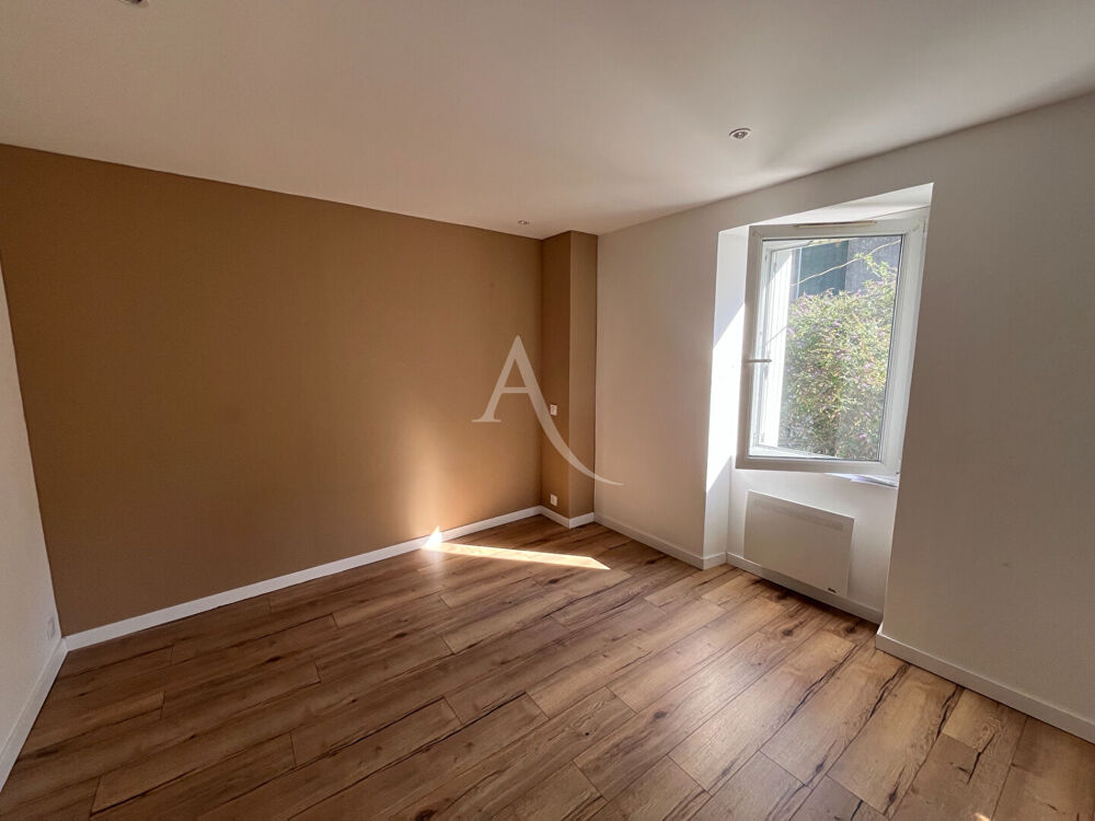 Location Maison Maison Joue Sur Erdre  5 pièce(s) 90.58 m2 Joue sur erdre