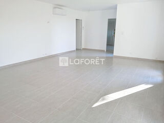  Maison à louer 4 pièces 105 m²