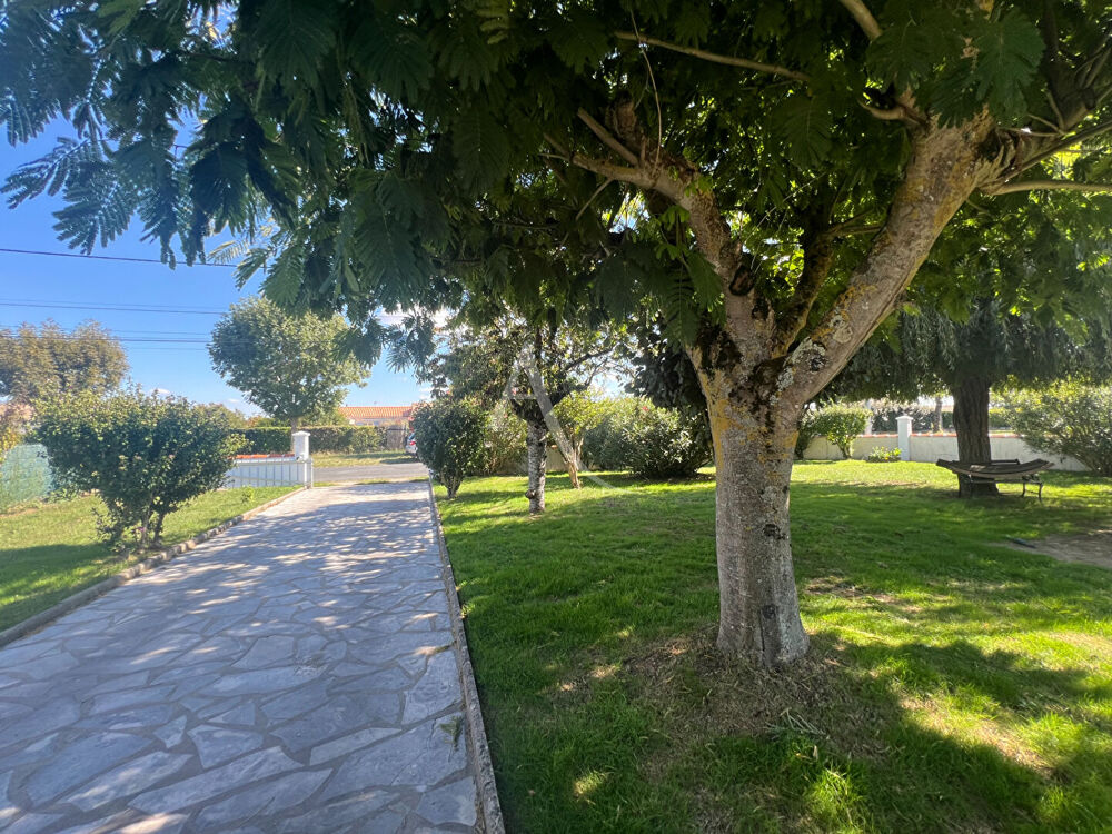 Vente Maison MAISON PLAIN PIED DE 114 m2 AVEC GRAND TERRAIN Port des barques