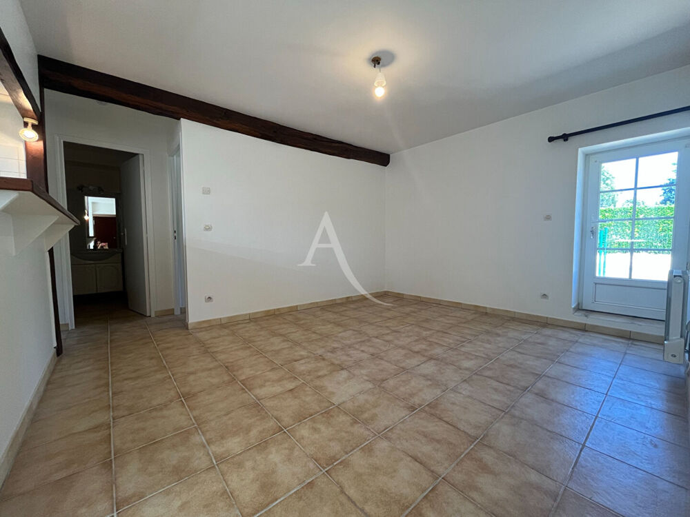 Location Appartement Les Aix d'Angillon - Appartement T2 avec terrasse Les aix d angillon