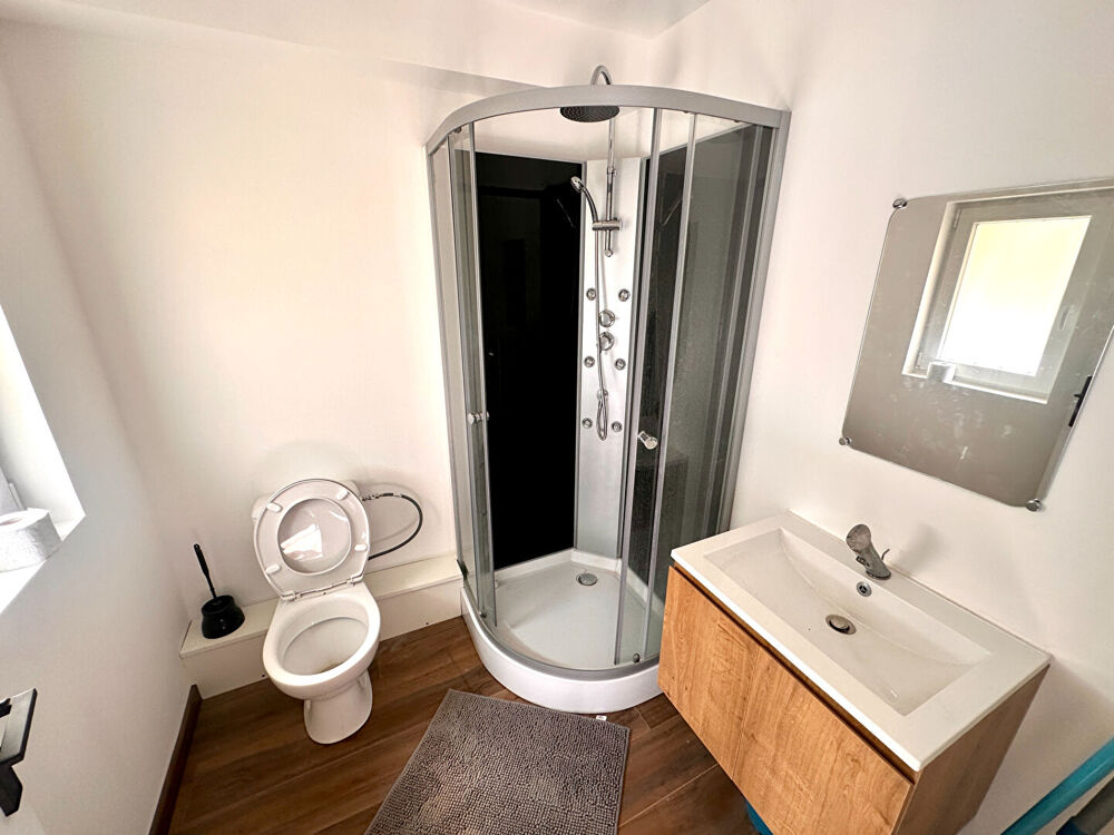 Location Appartement T1 meublé rénové avec extérieur Chateauroux
