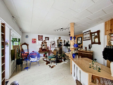  Local commercial dans le centre de Tence 