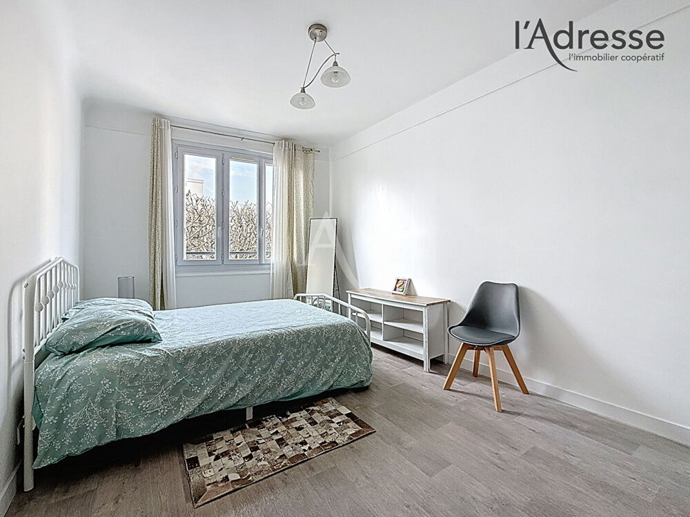 Vente Appartement RUEIL-MALMAISON/ Avenue du Président Pompidou - Appartement 2 pièces 47m² - 1 Cave Rueil malmaison