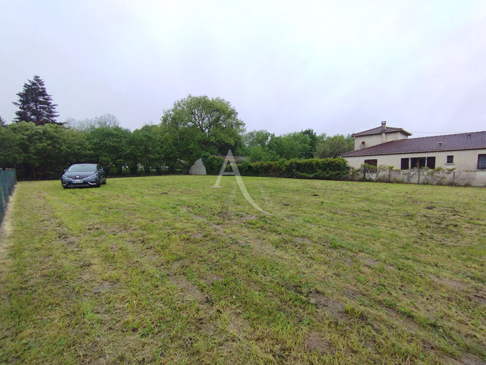 Vente Terrain Terrain de 1095 m² Jonzac