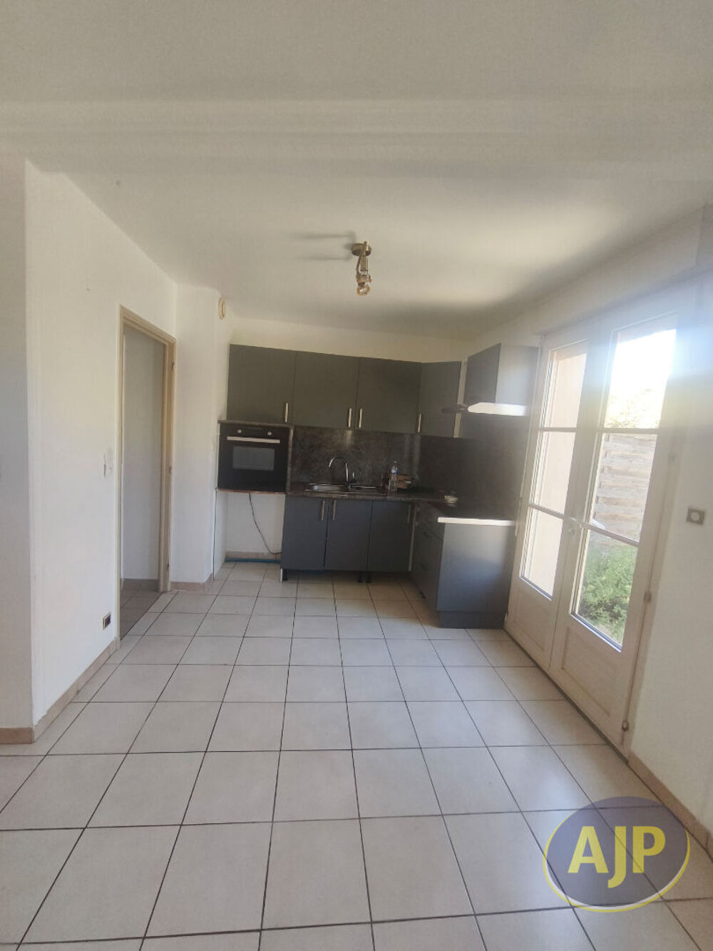 Location Maison Maison 3 chambres - LE POUEZE Erdre en anjou