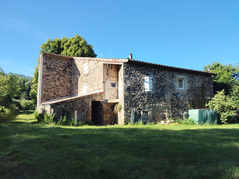 Maison Saint Vincent Du Dufort 7 pièce(s) 130 m2 avec terrain attenant et source.