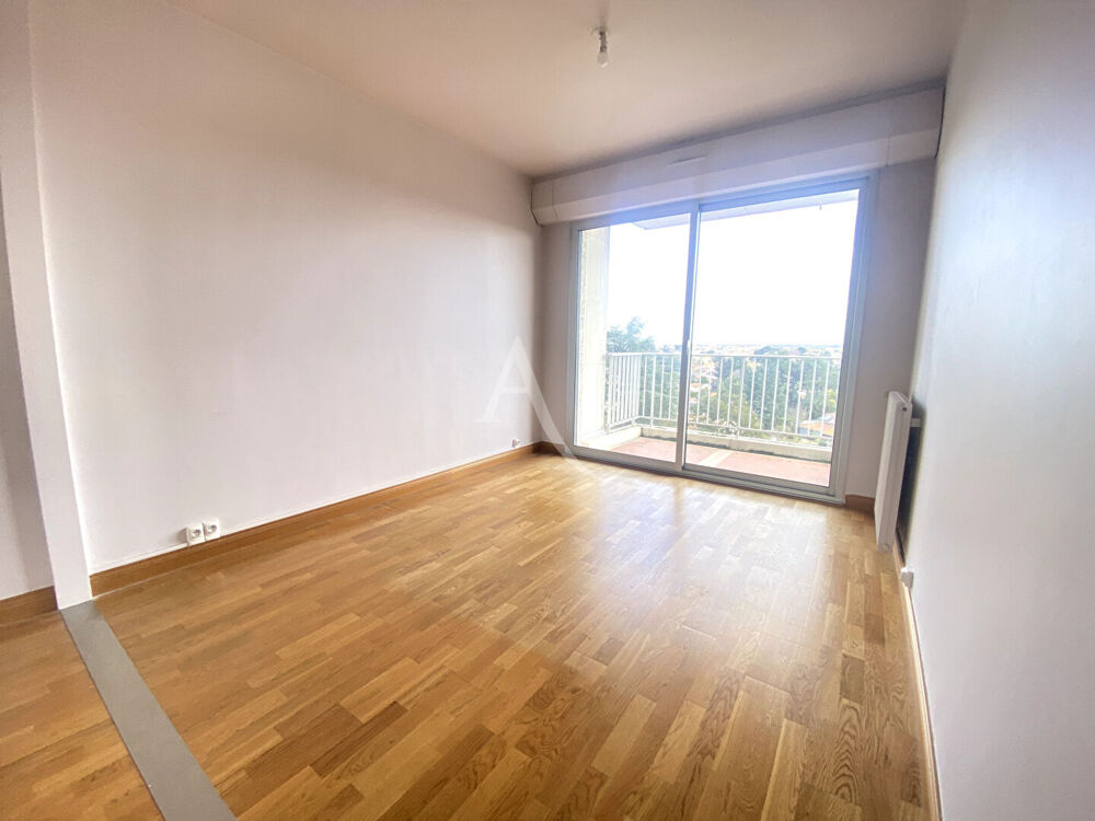 Location Appartement A LOUER - APPARTEMENT T6 - SAINT SEBASTIEN - VUE LOIRE Saint sebastien sur loire