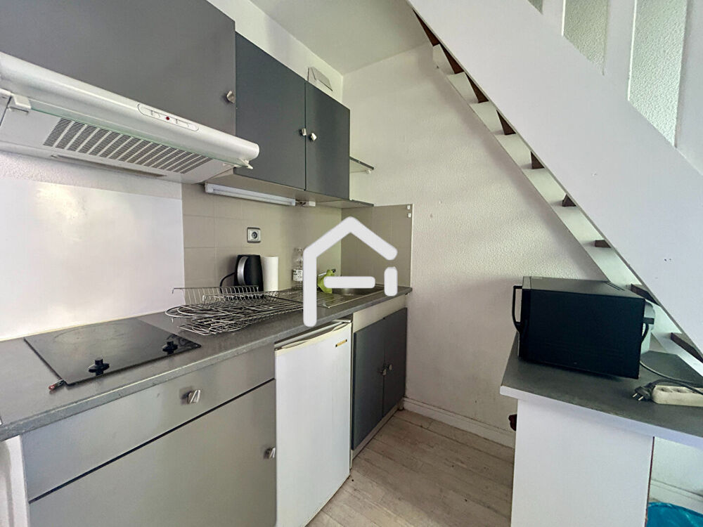 Location Appartement A louer : T2 en Duplex de 28 m² à Toulouse avec un Balcon et un Parking Toulouse
