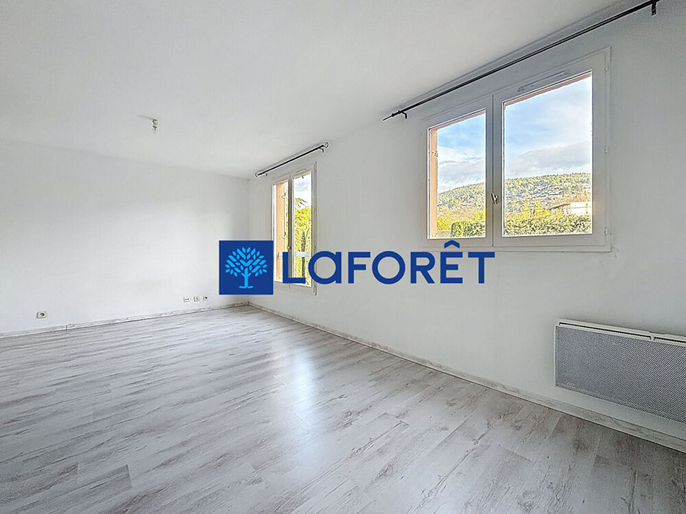 Location Appartement Charmant studio à Louer à Draguignan ! Draguignan