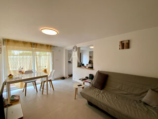  Immeuble à vendre 10 pièces 230 m²