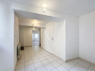  Maison à louer 4 pièces 84 m²