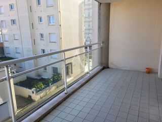  Appartement à louer 2 pièces 46 m²